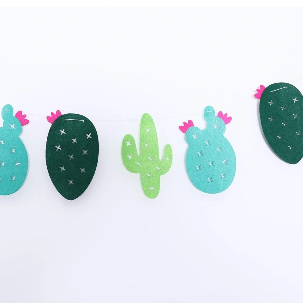 🩶5/$30 Cactus Banner Garland Party Decor New in package!